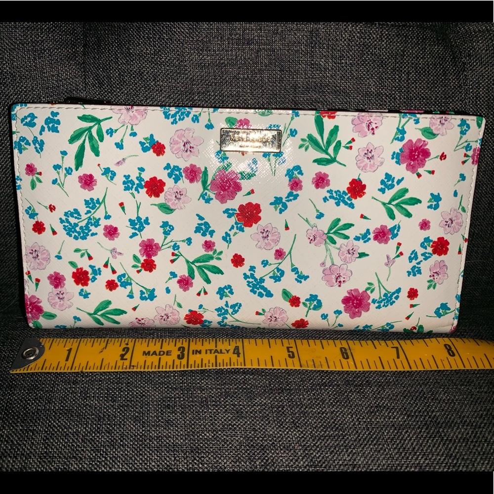 Authentic-Kate Spade Shawn Greenhouse Gard. Wallet